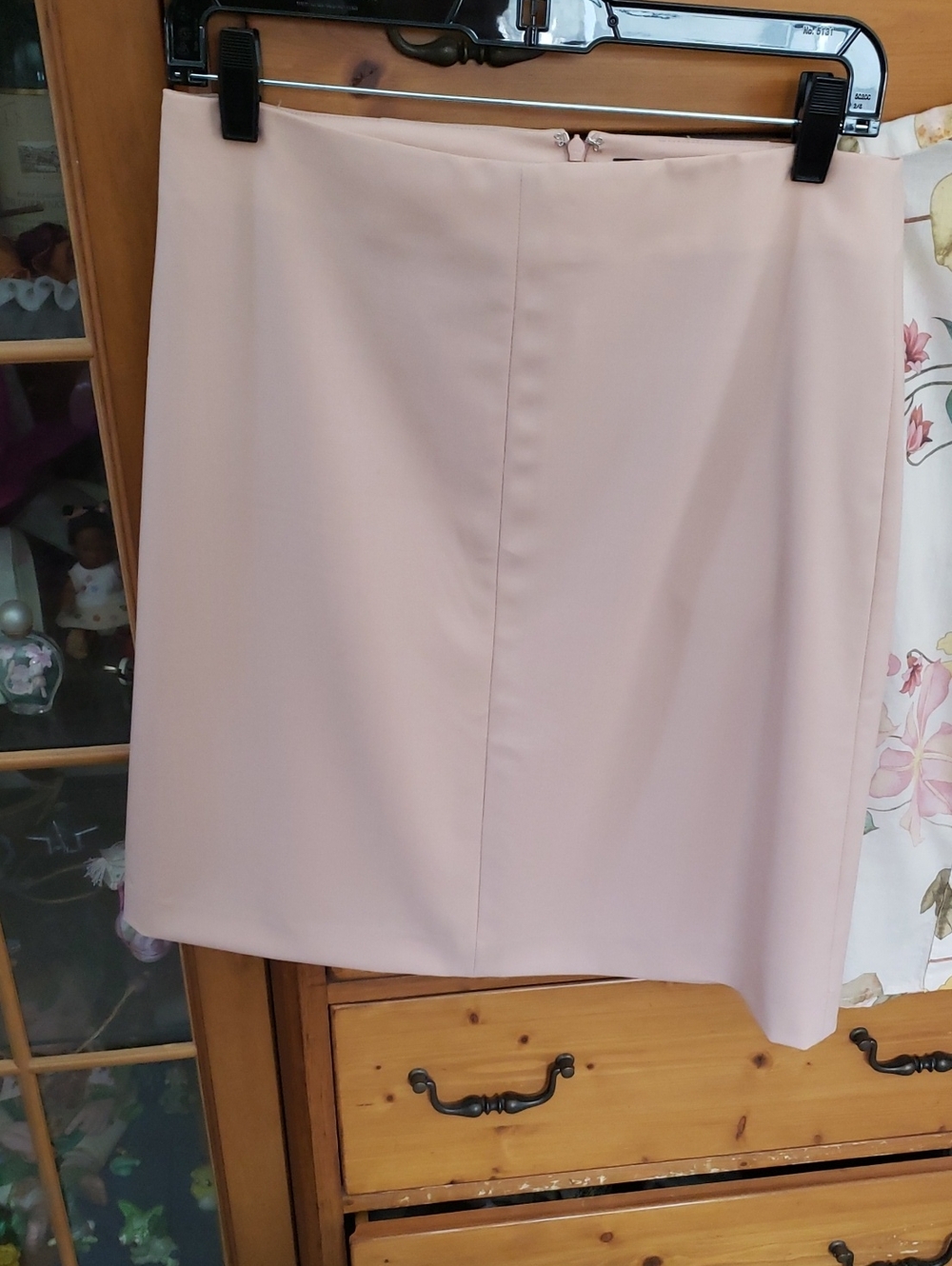 Theory Women's Light Blush Skirt